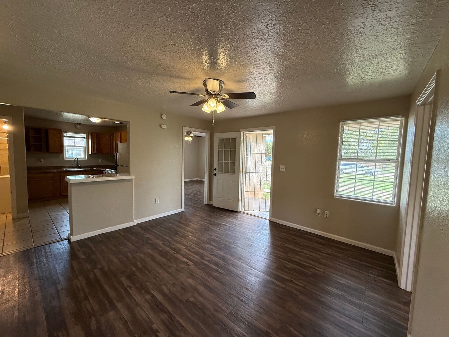 Clovis House: 1220 N Lea