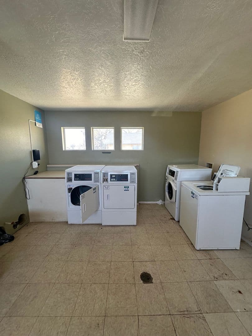 Clovis Apartment: 1500 Echols