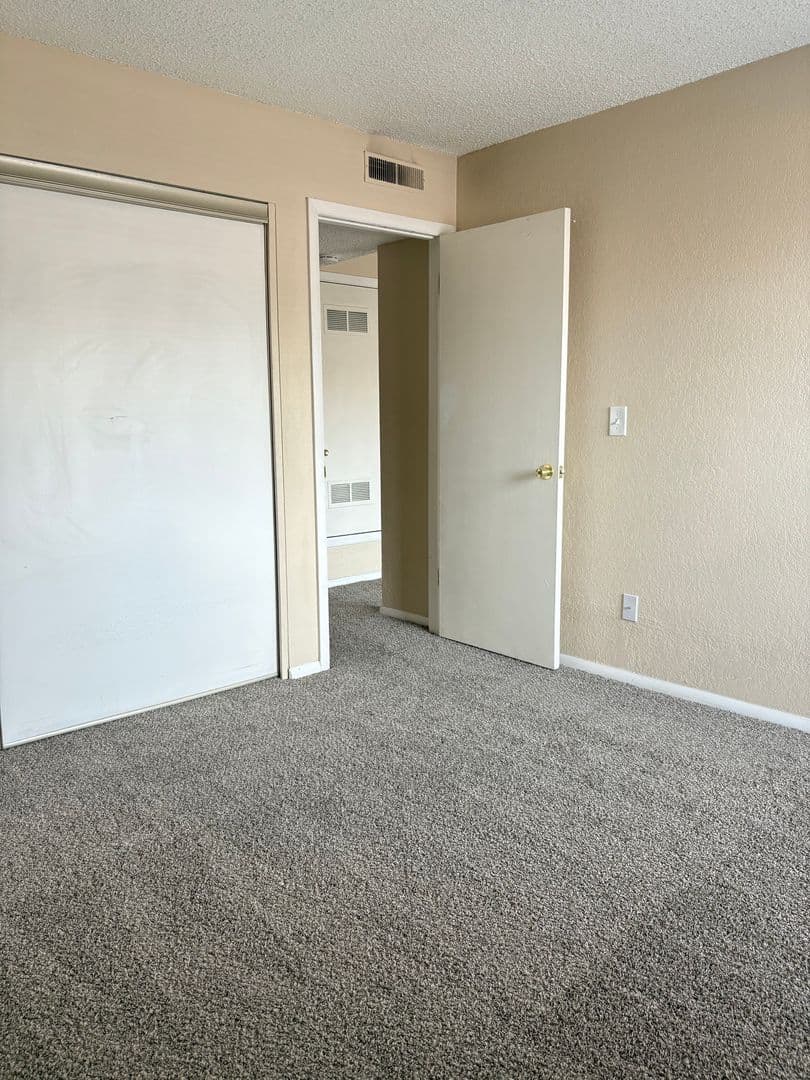 Colorado Springs Condo: 3510 Parkmoor Village #F