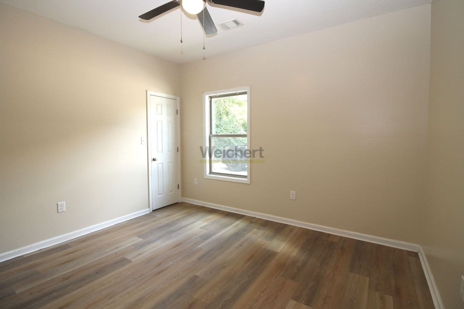 Paragould Apartment: 719 North 5th Street