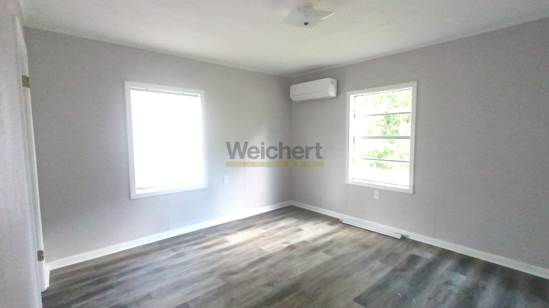 Paragould House: 529 East Lake Street