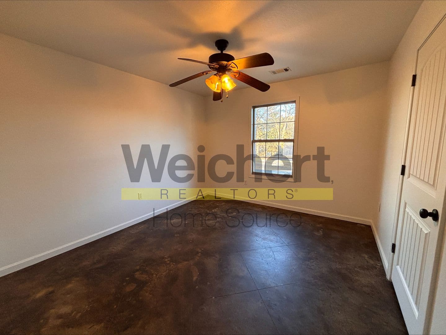 Paragould Apartment: 612 North 5th Street