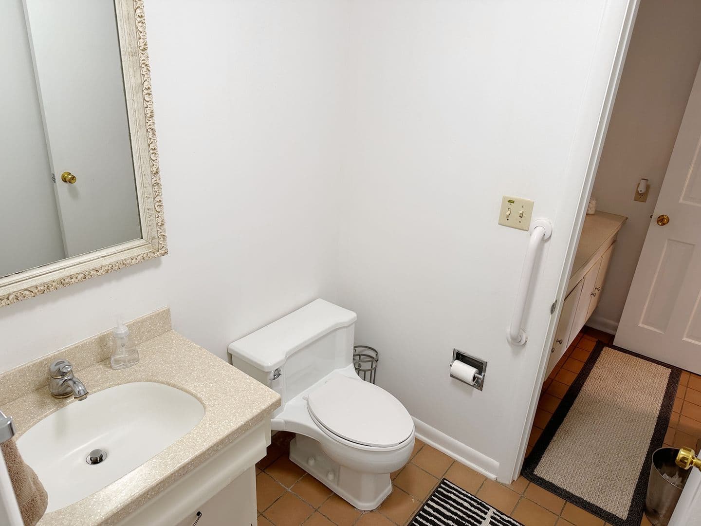 West Lafayette House: 124 Mohican Place
