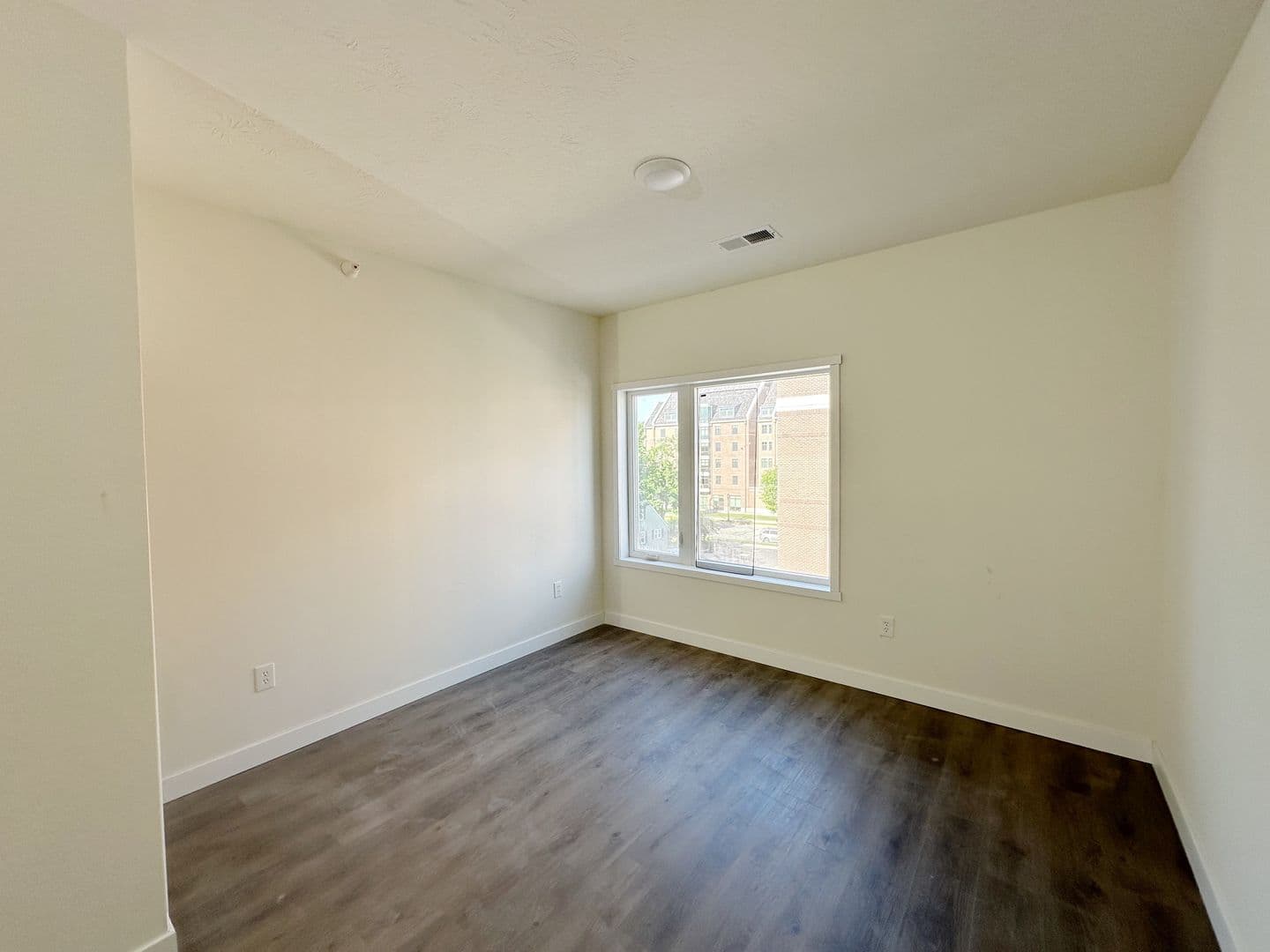 West Lafayette Apartment: 221 Waldron Street