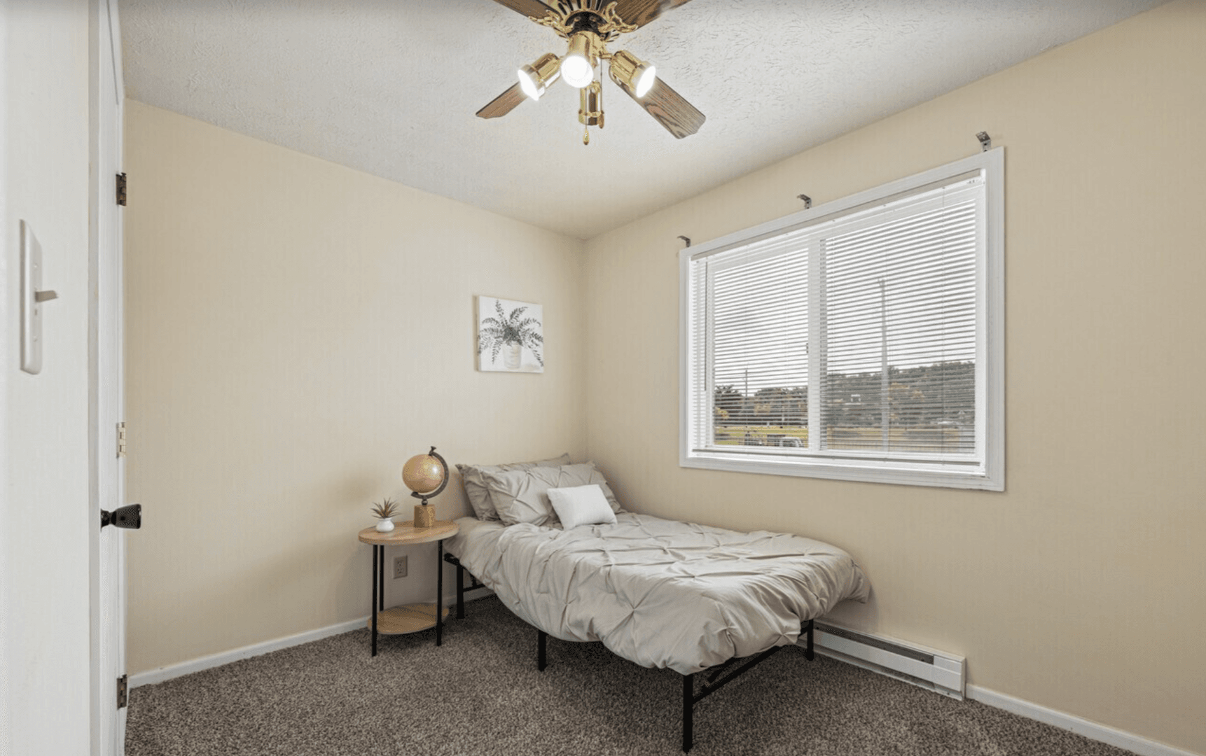 West Lafayette Apartment: 271 S. River Road