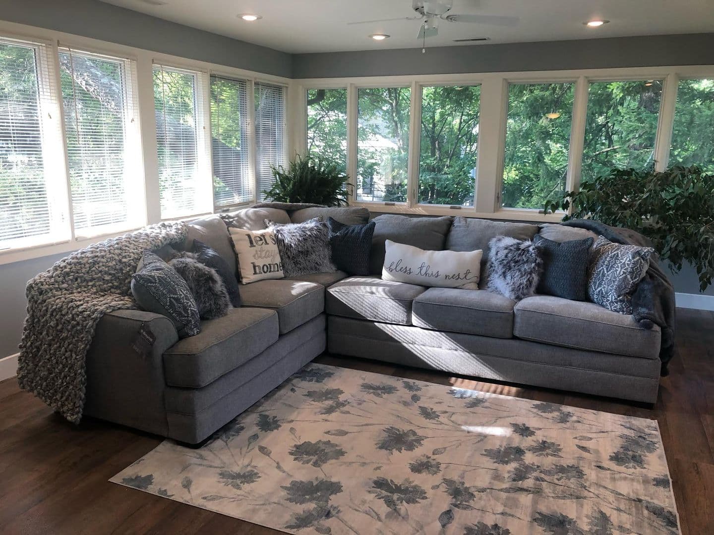 West Lafayette House: 208 Lindberg Rd