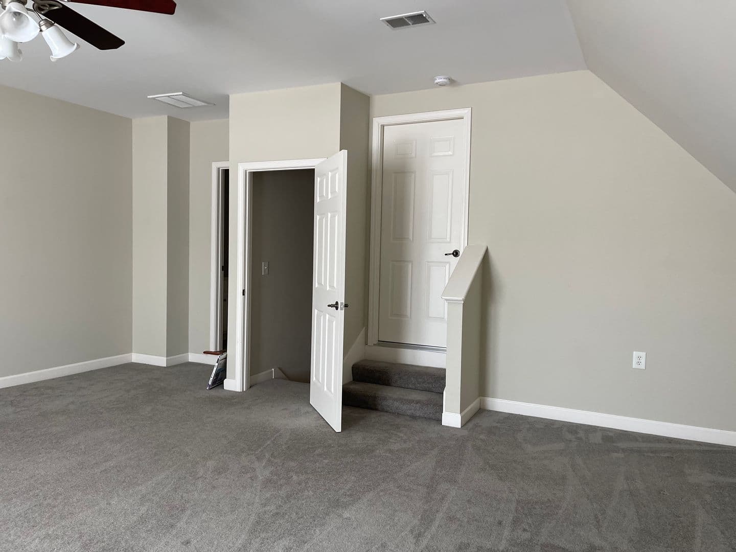 Hermitage Townhome: 215 Stoners Glen Court