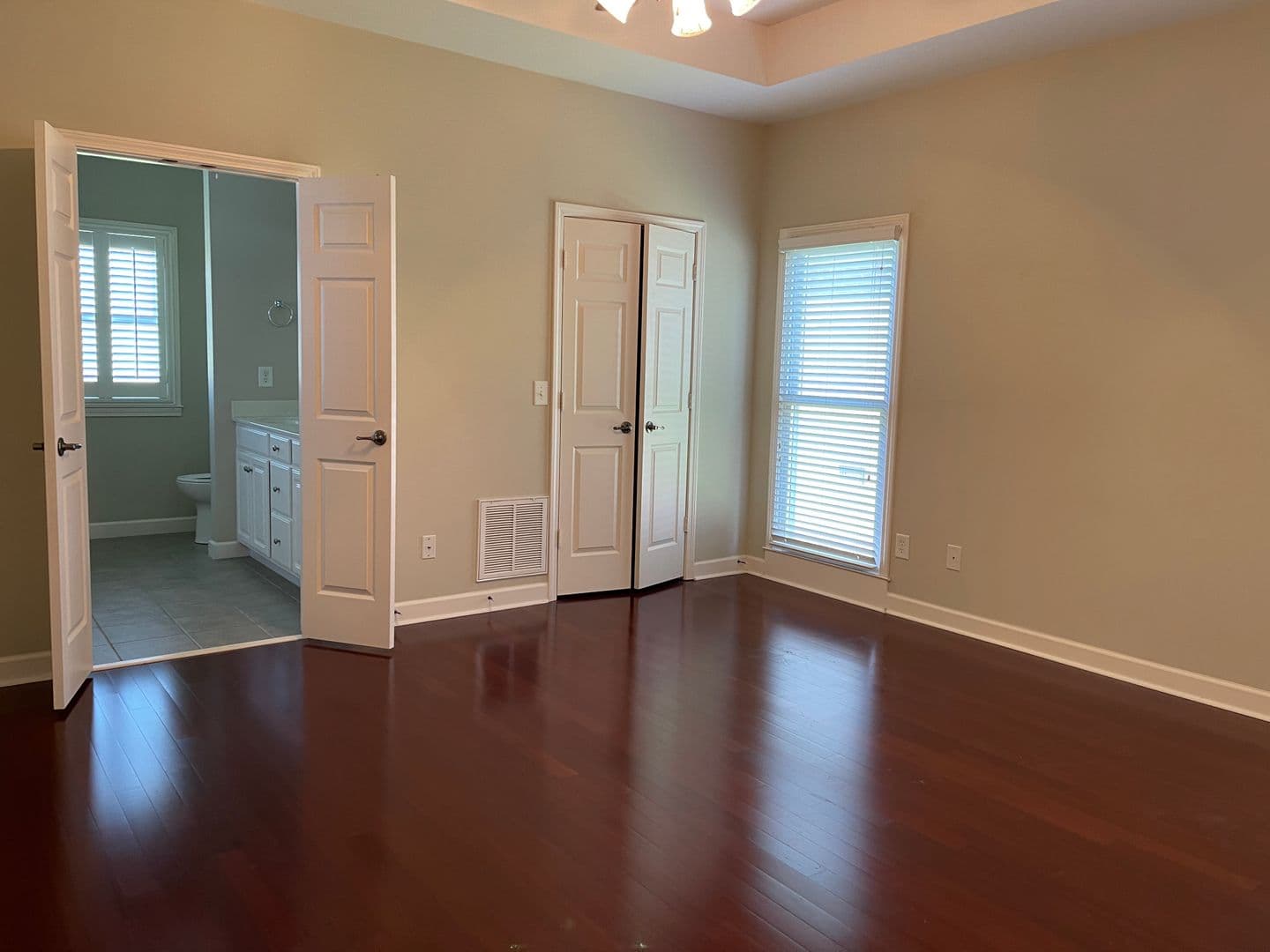 Hermitage Townhome: 215 Stoners Glen Court