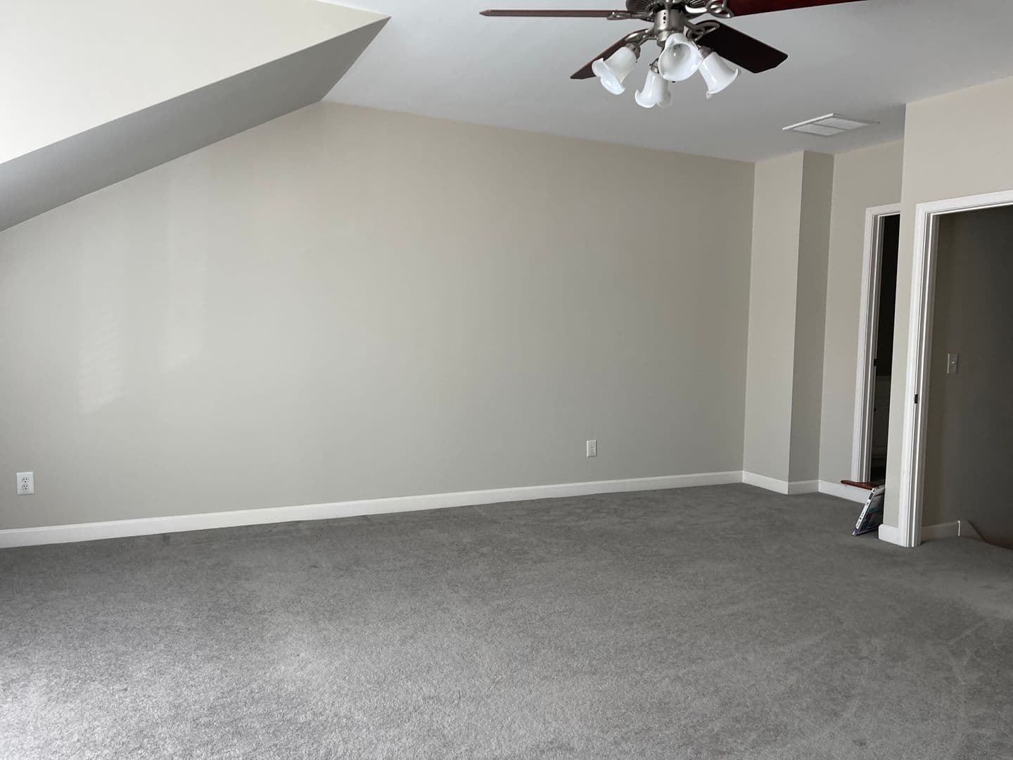 Hermitage Townhome: 215 Stoners Glen Court
