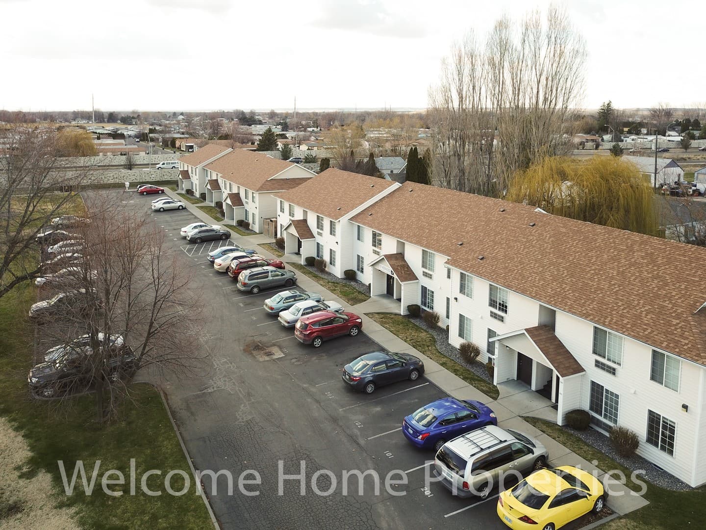 Walla Walla Apartment: 101 Kenwood St