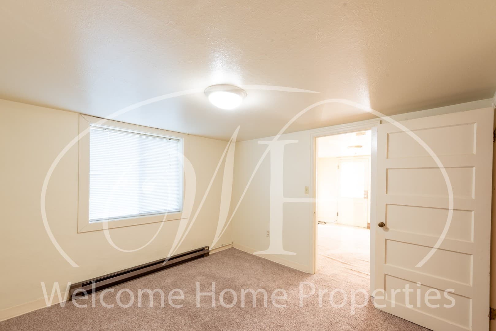 College Place Apartment: 210 SE Birch Ave