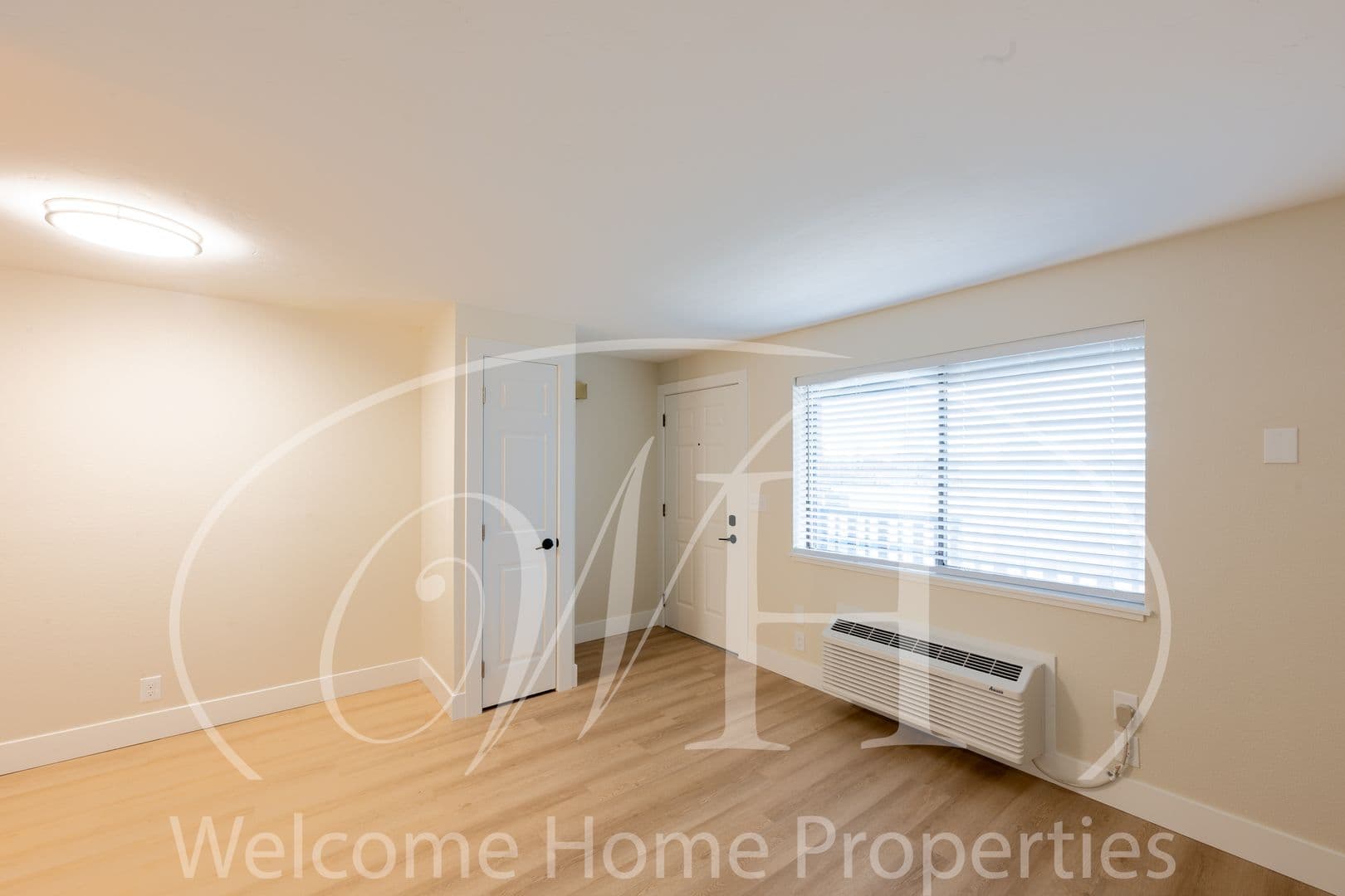 College Place Apartment: 1200 SE Broadway Ave