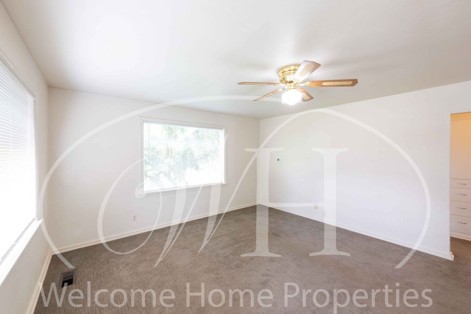 Walla Walla Apartment: 1235 Boyer Ave