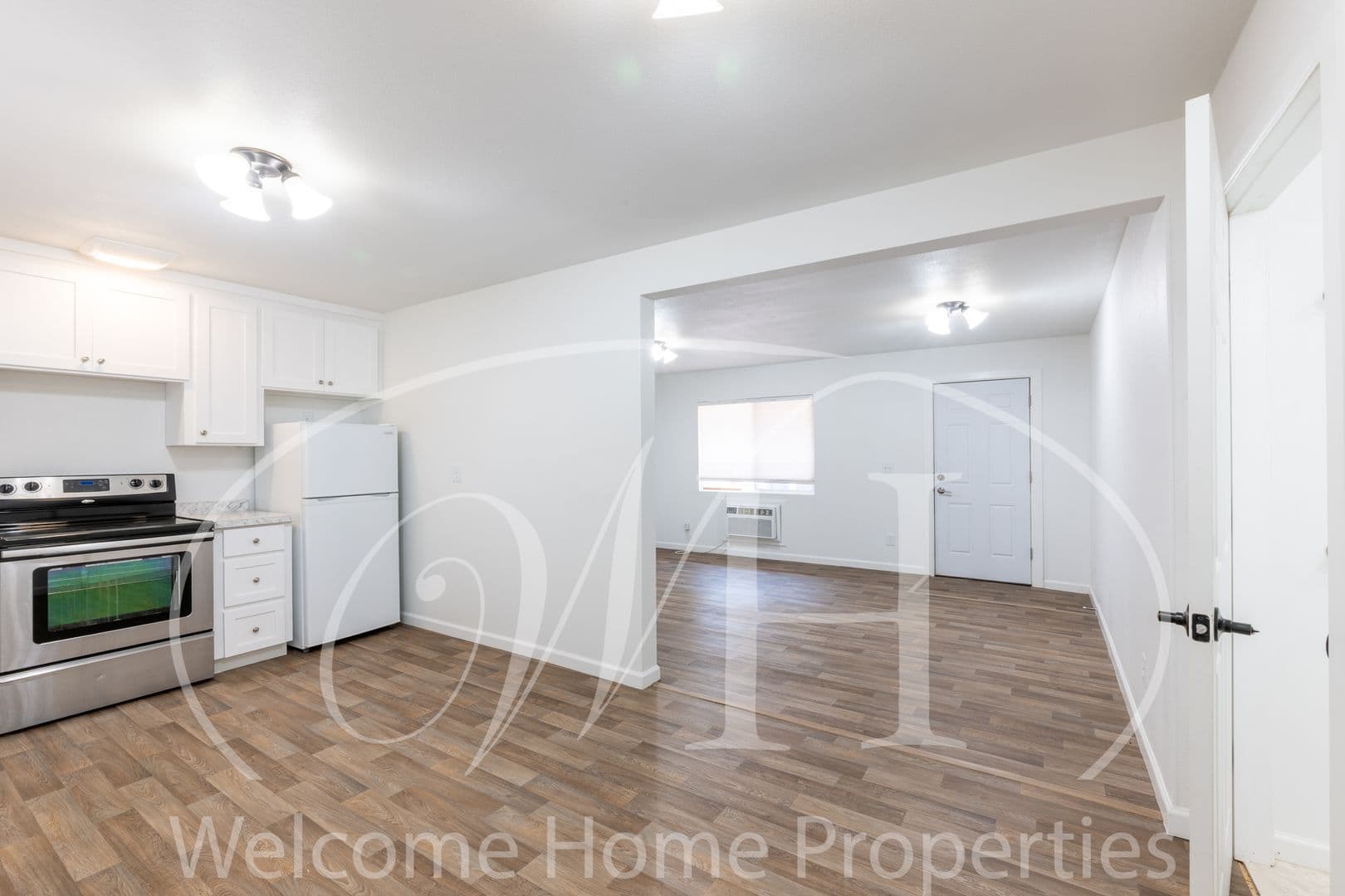 College Place Apartment: 116 SW 6th St