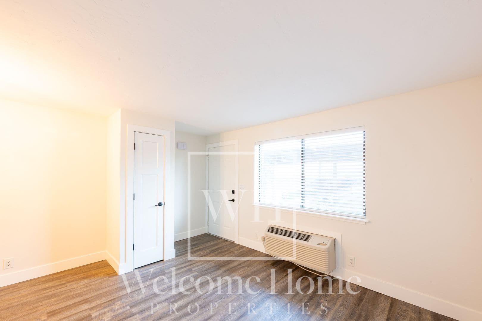 College Place Apartment: 1200 SE Broadway Ave