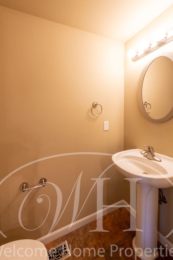 Walla Walla House: 29 Eagan St