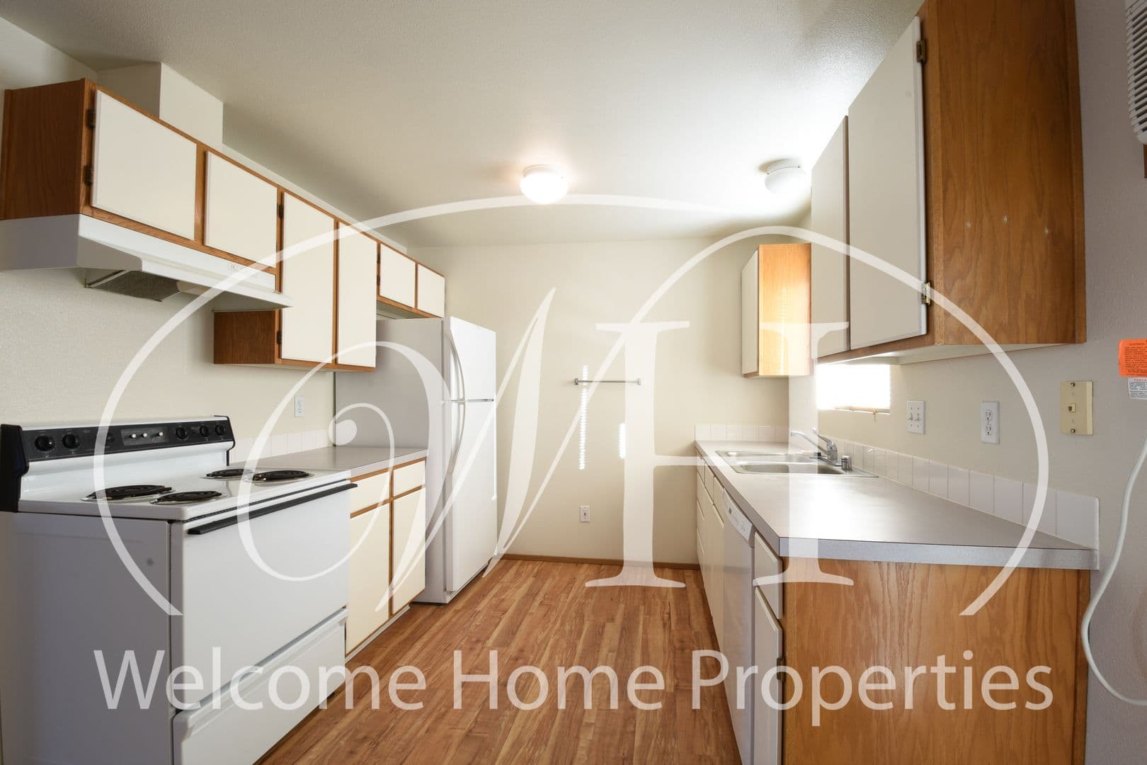 College Place Apartment: 420 SE 6th Street