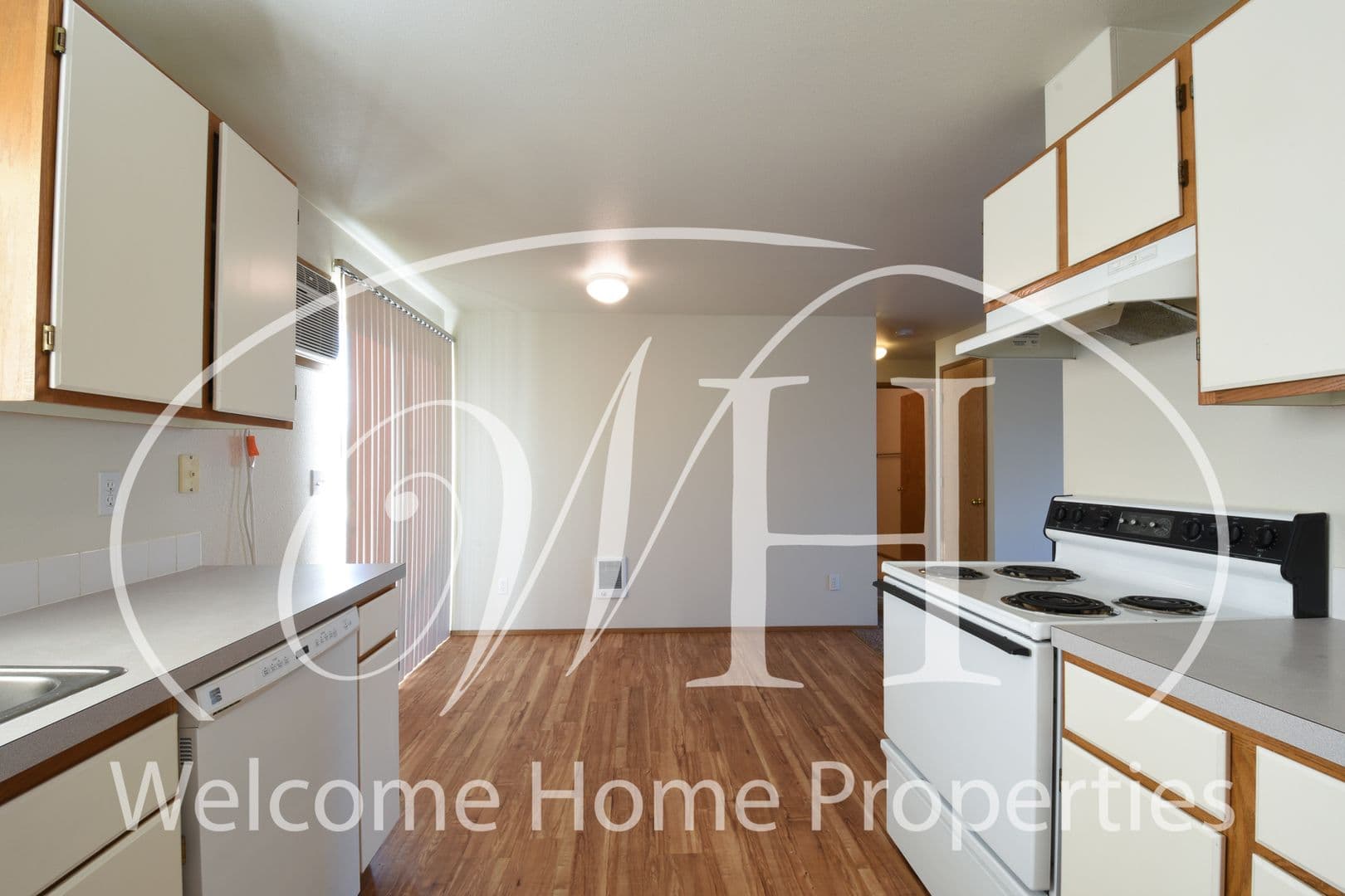 College Place Apartment: 420 SE 6th Street