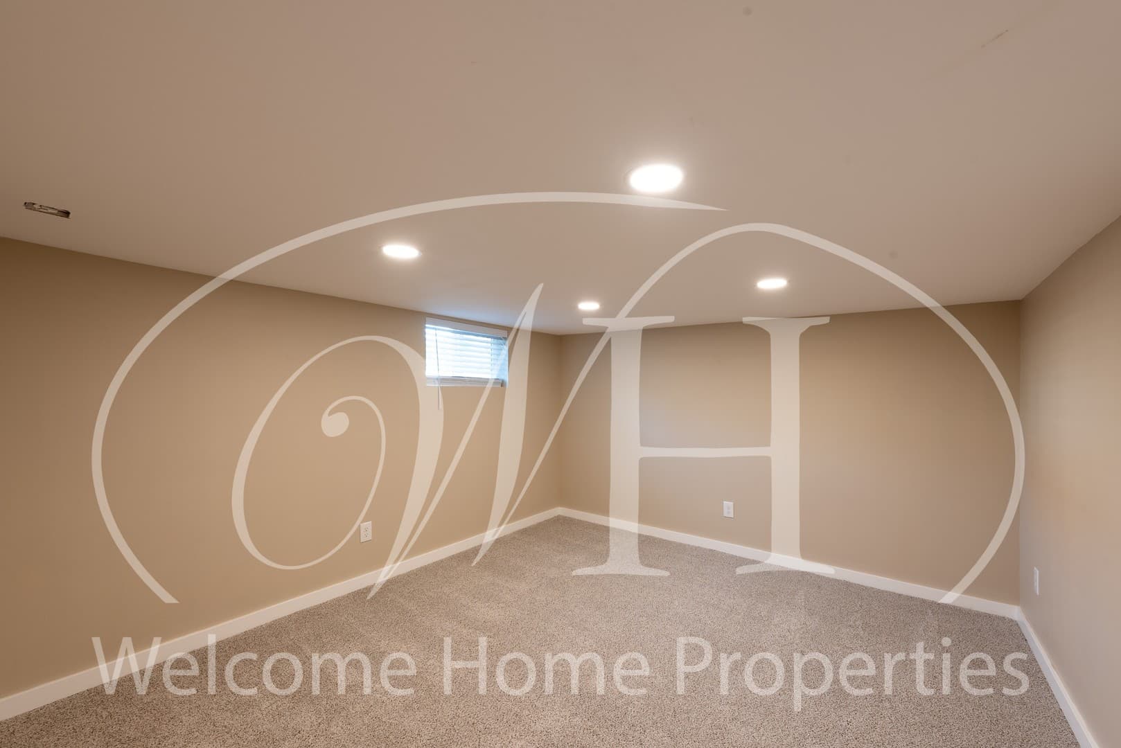 College Place Apartment: 318 SE 6th St