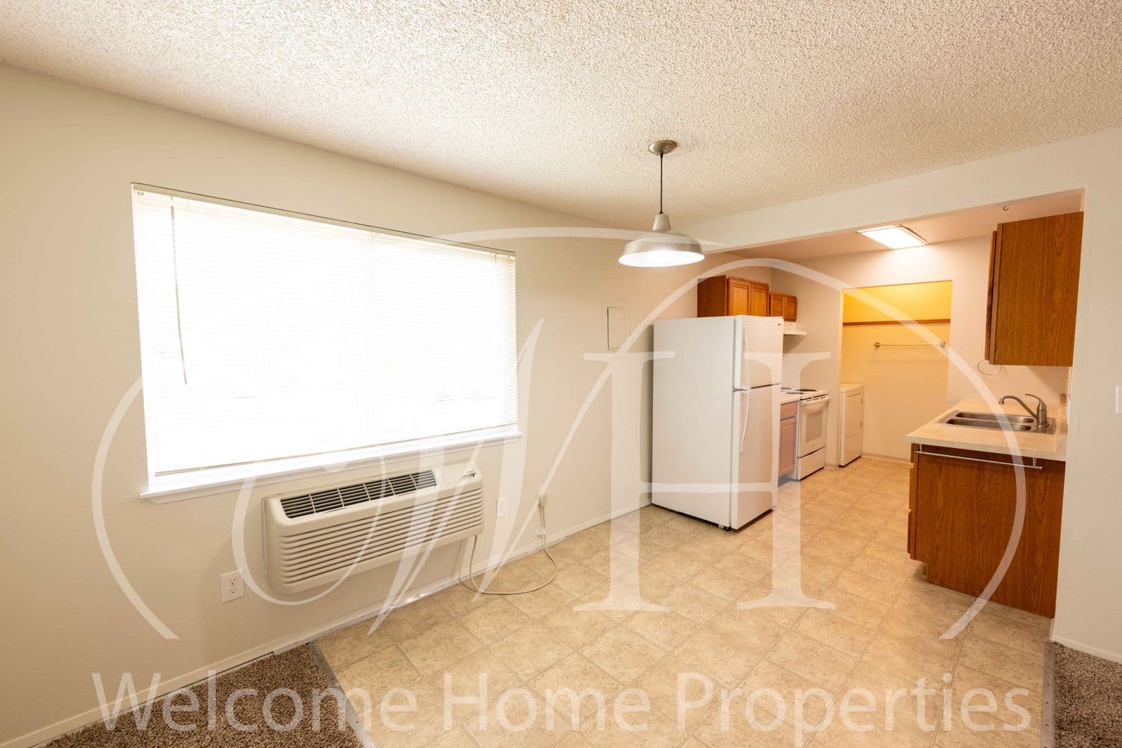 Walla Walla Apartment: 627 N Roosevelt St