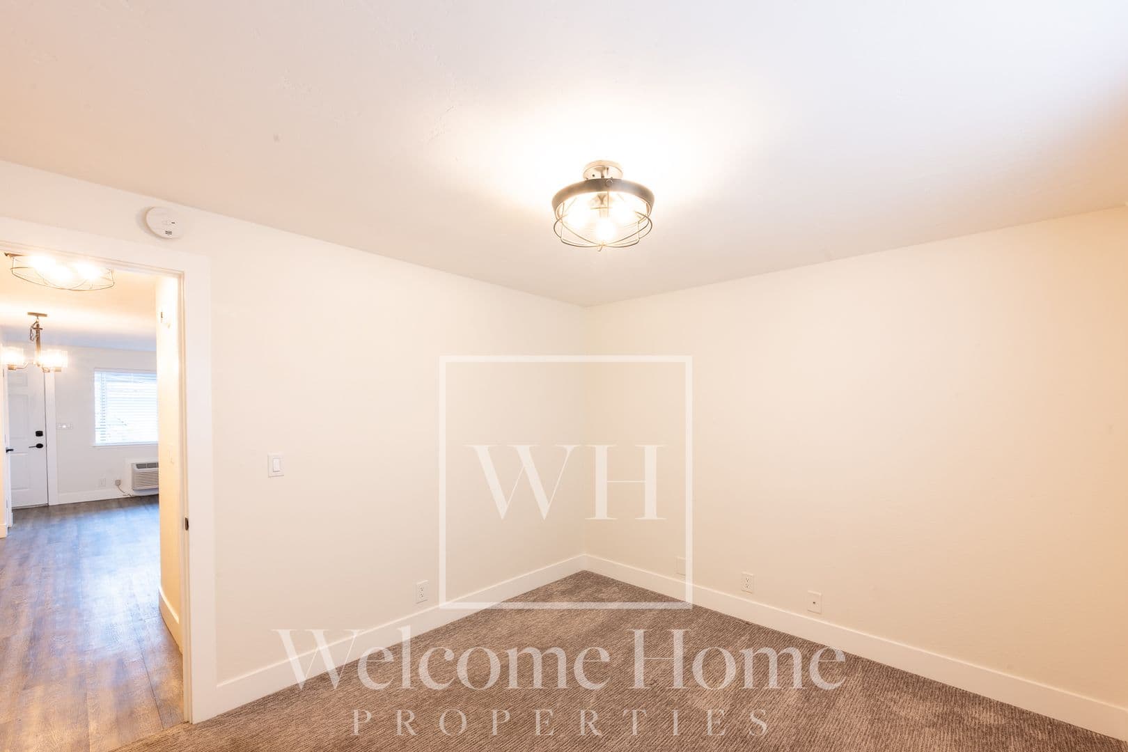 College Place Apartment: 1200 SE Broadway Ave