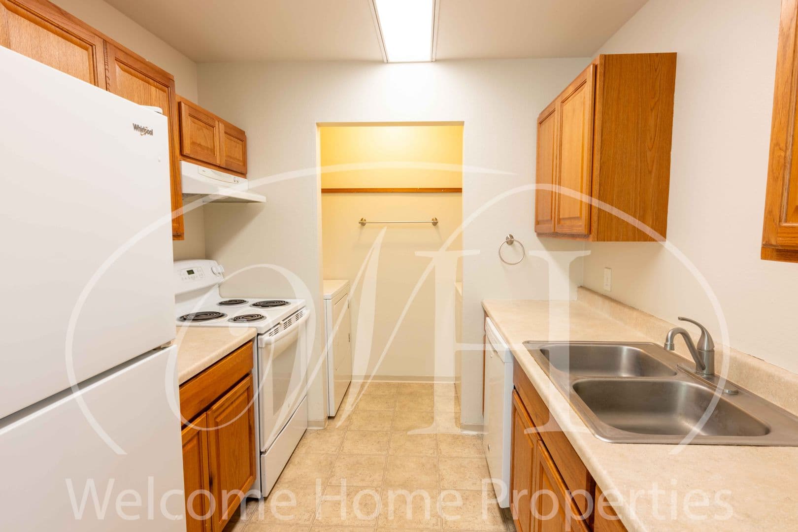 Walla Walla Apartment: 627 N Roosevelt St