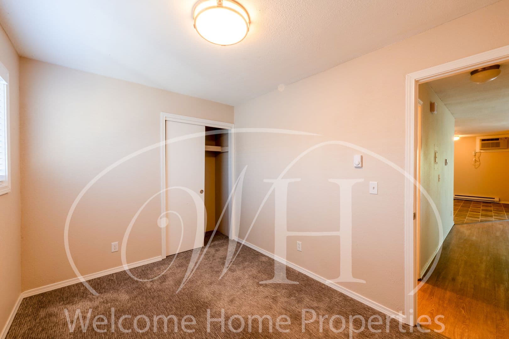 Walla Walla Apartment: 829 S 2nd Ave