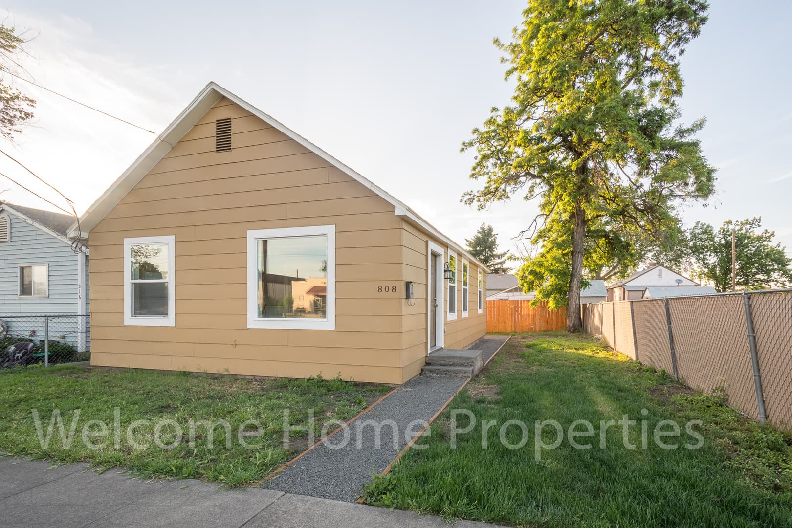 Walla Walla House: 808 W Alder St