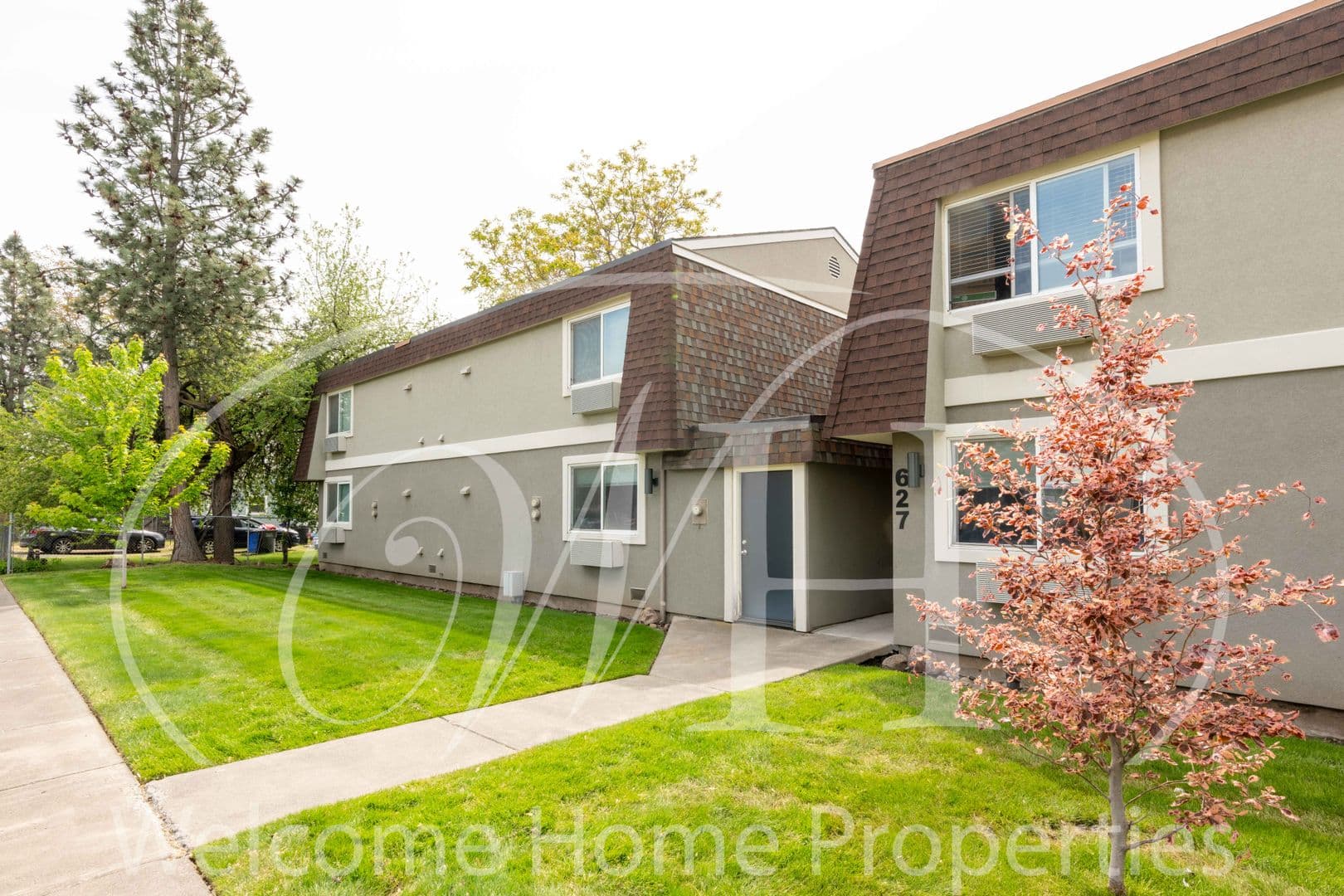 Walla Walla Apartment: 627 N Roosevelt St