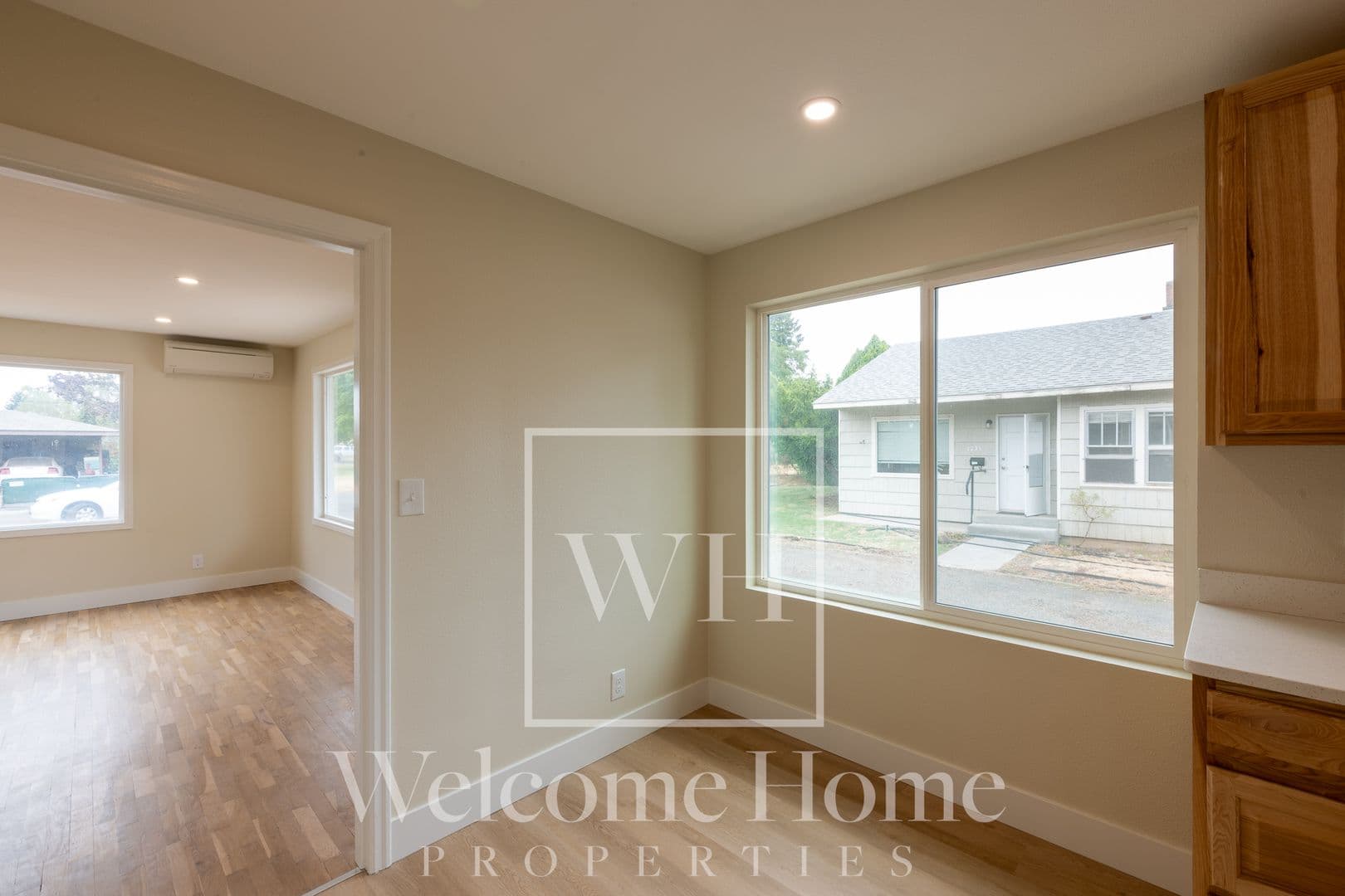 Walla Walla Apartment: 1233 Boyer Ave