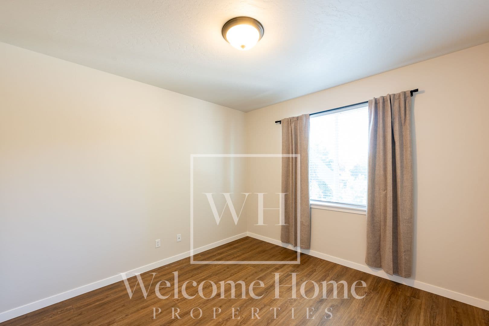 Walla Walla Apartment: 2382 Herbert Pl