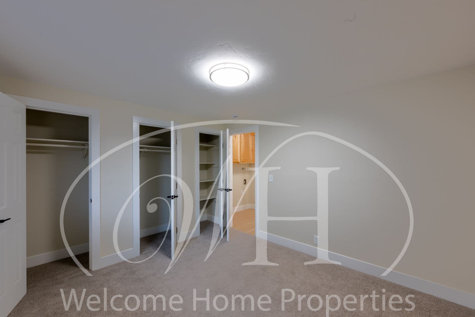 College Place Apartment: 1200 SE Broadway Ave