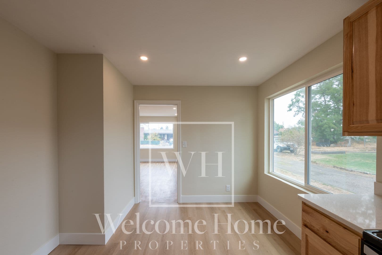 Walla Walla Apartment: 1233 Boyer Ave