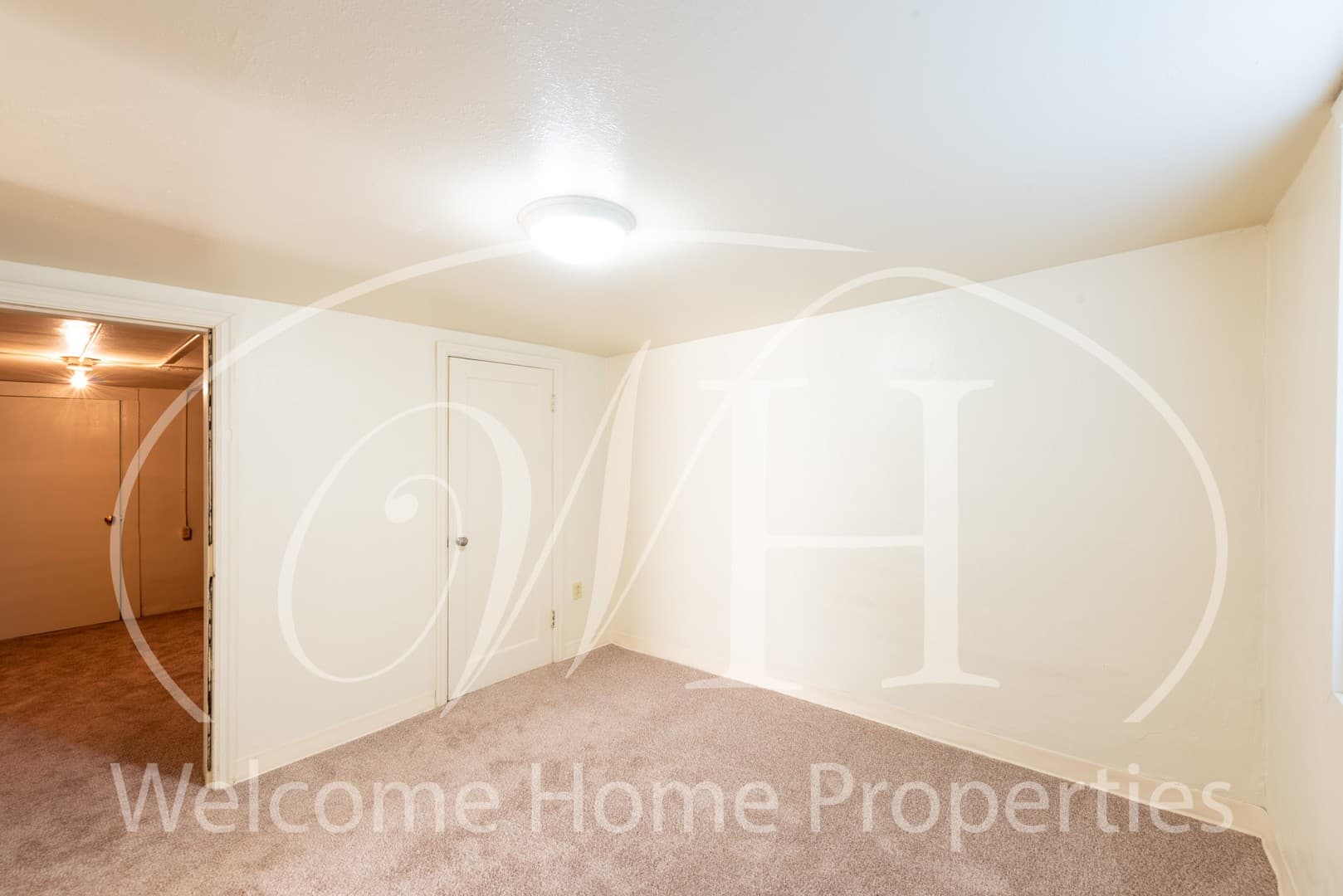College Place Apartment: 210 SE Birch Ave