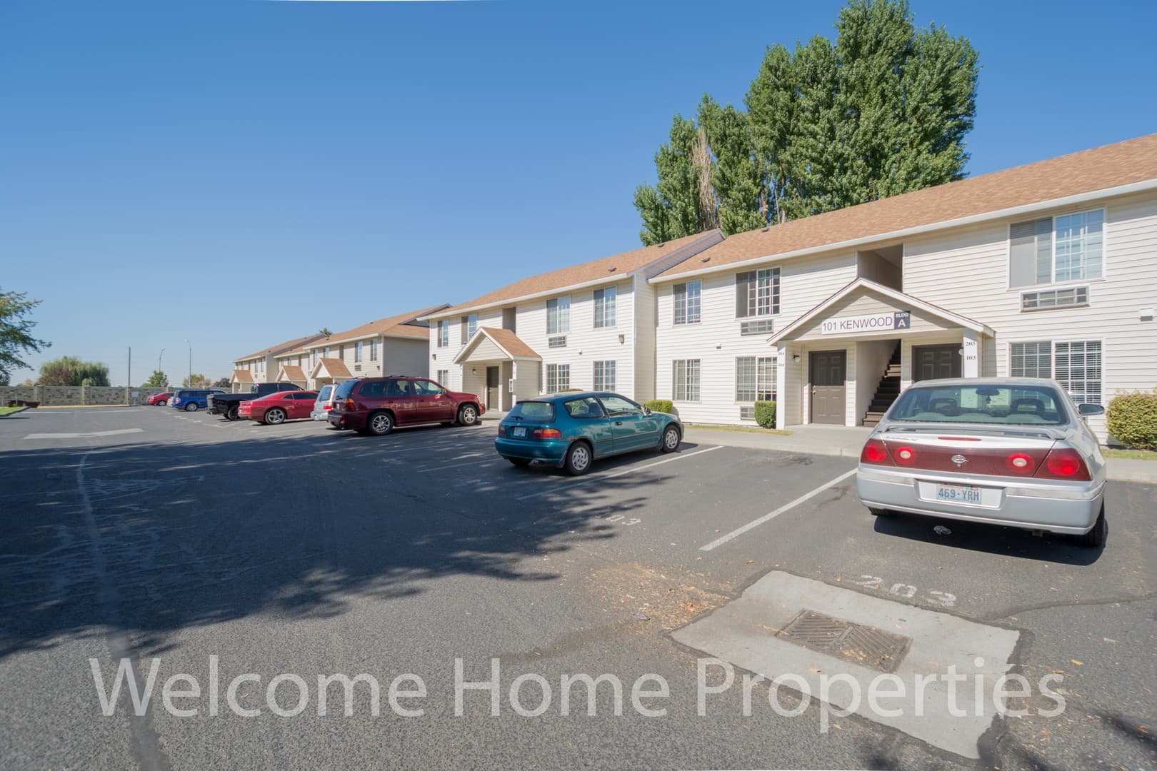 Walla Walla Apartment: 101 Kenwood St