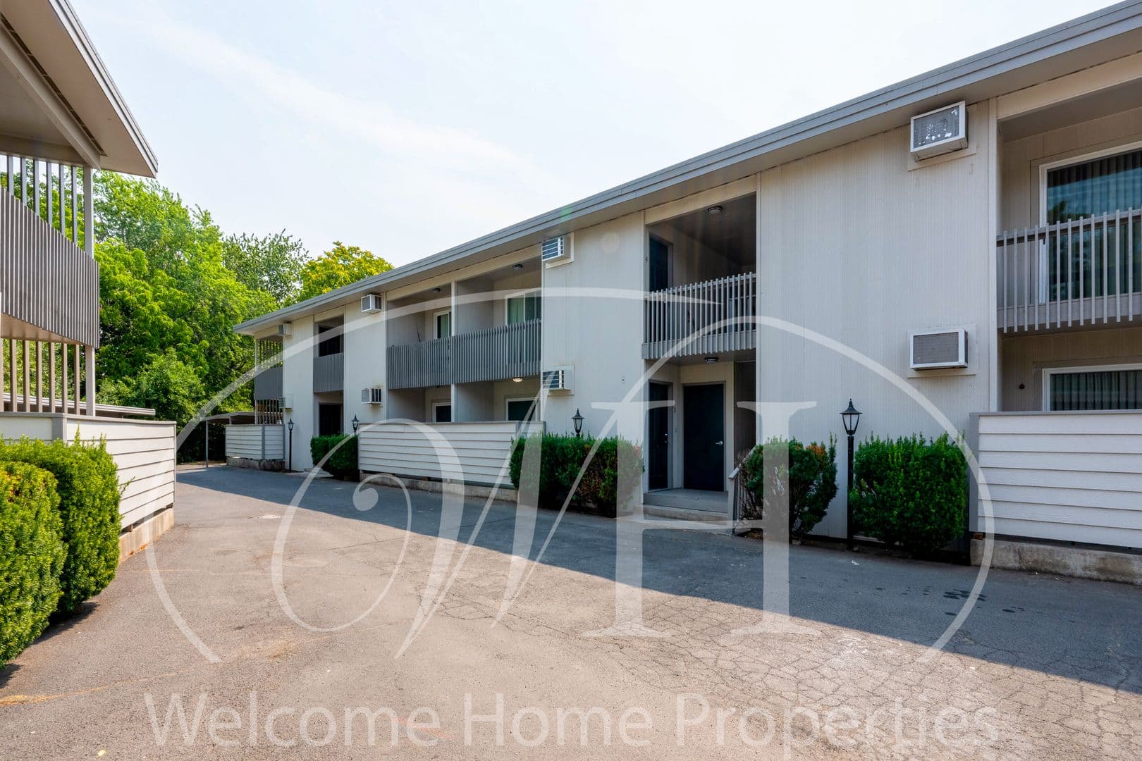 Walla Walla Apartment: 829 S 2nd Ave