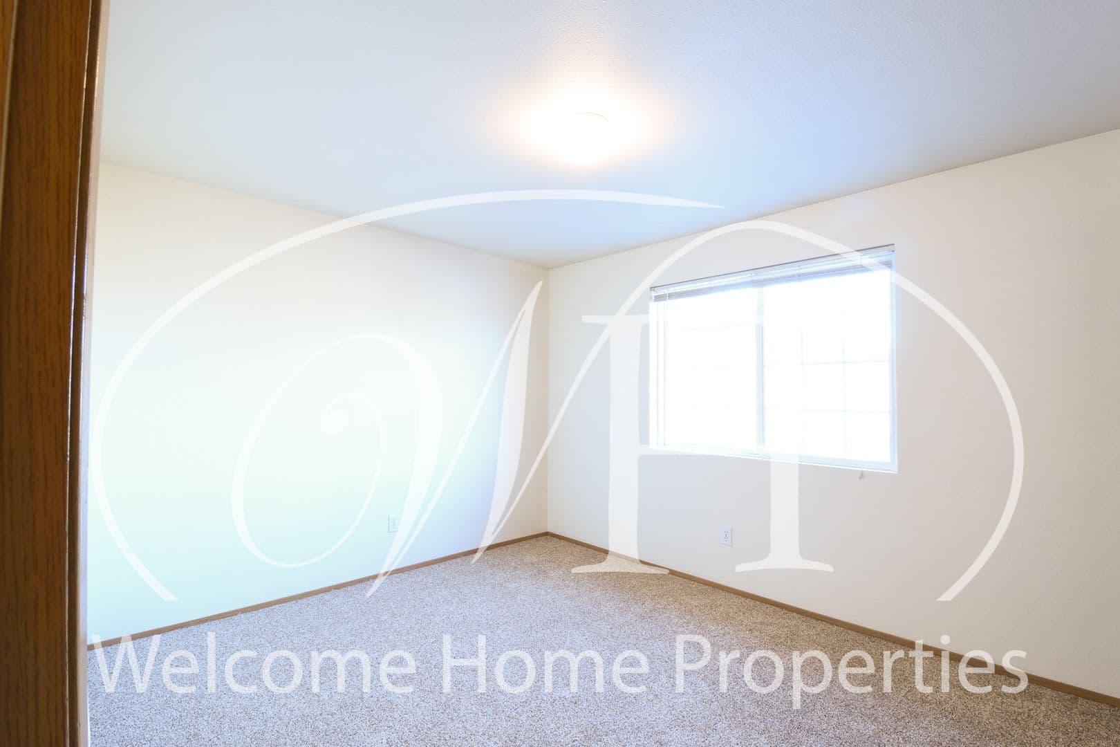 College Place Apartment: 420 SE 6th Street