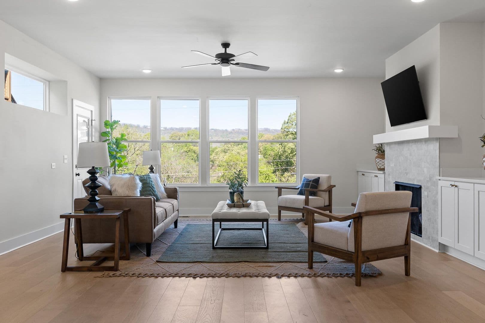 Chattanooga House: 638 Ladd Ave