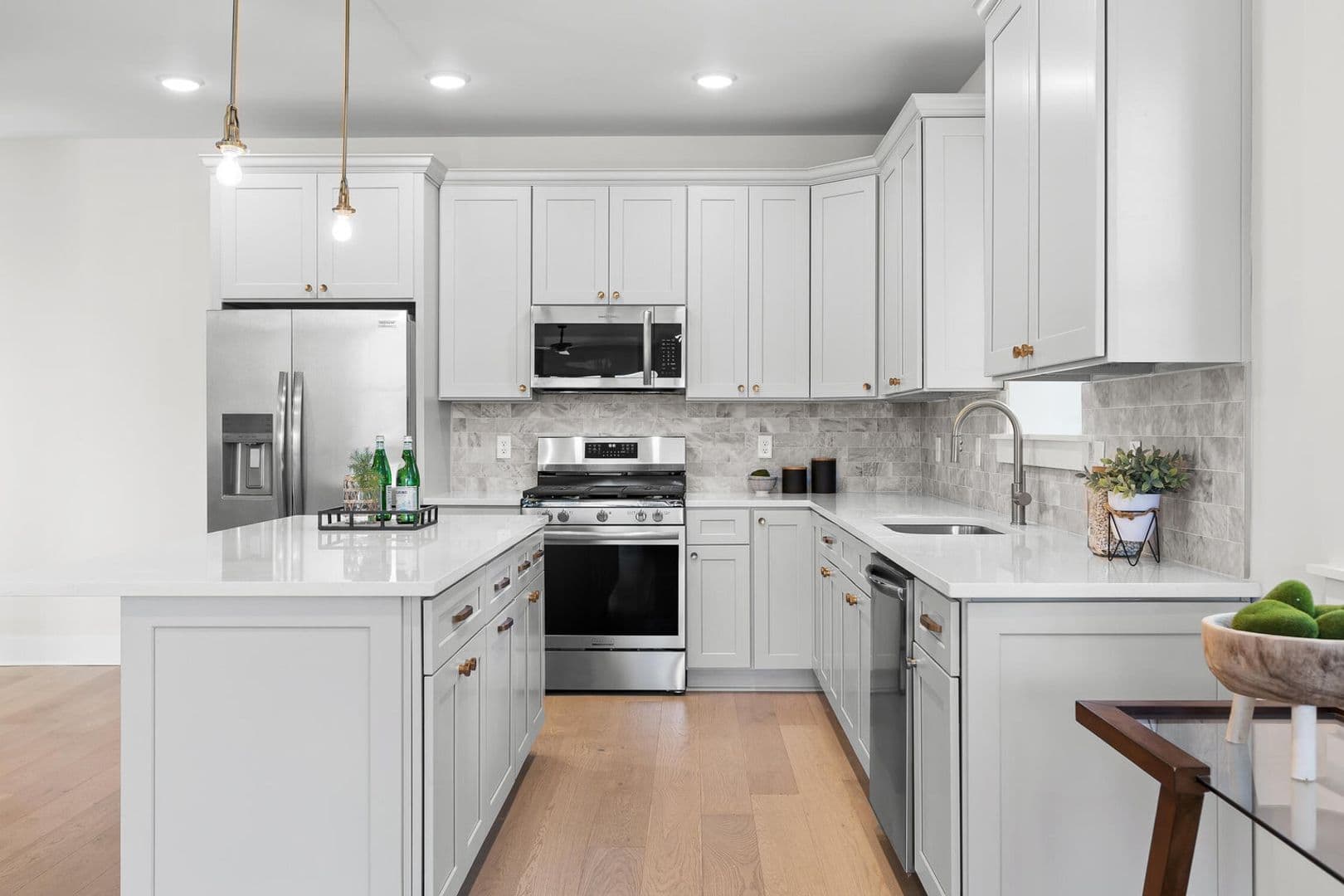 Chattanooga House: 638 Ladd Ave