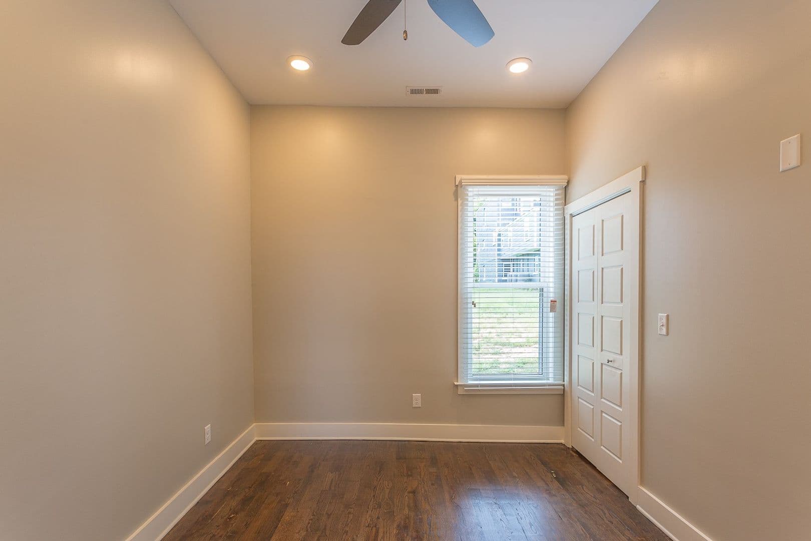 Chattanooga House: 1008 Fairview Ave