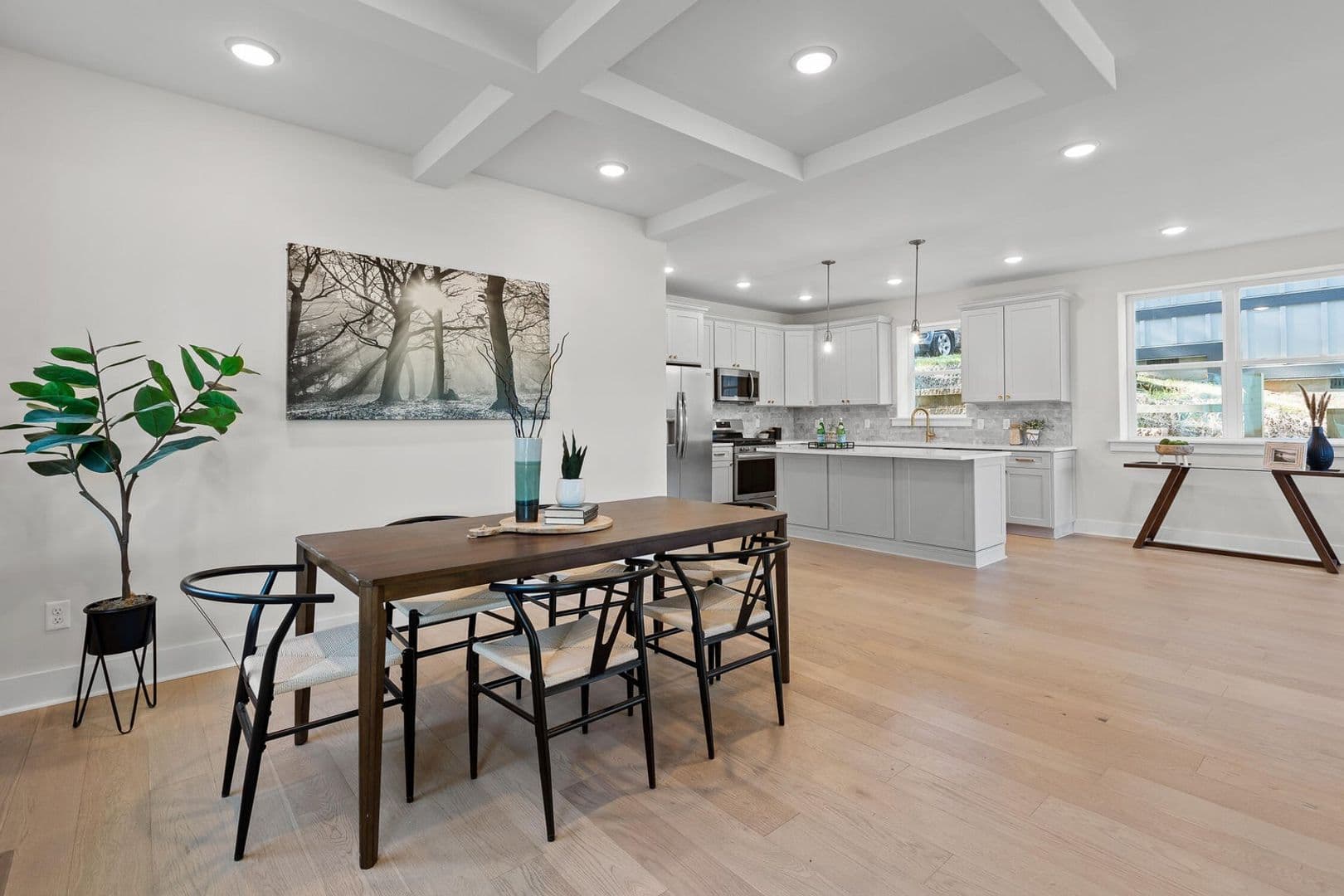 Chattanooga House: 638 Ladd Ave