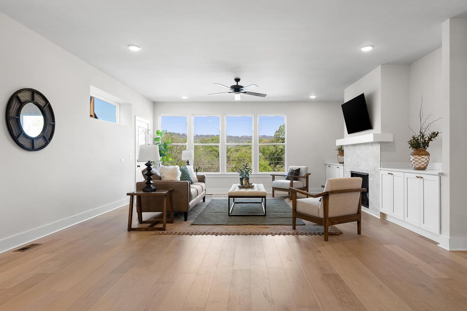 Chattanooga House: 638 Ladd Ave