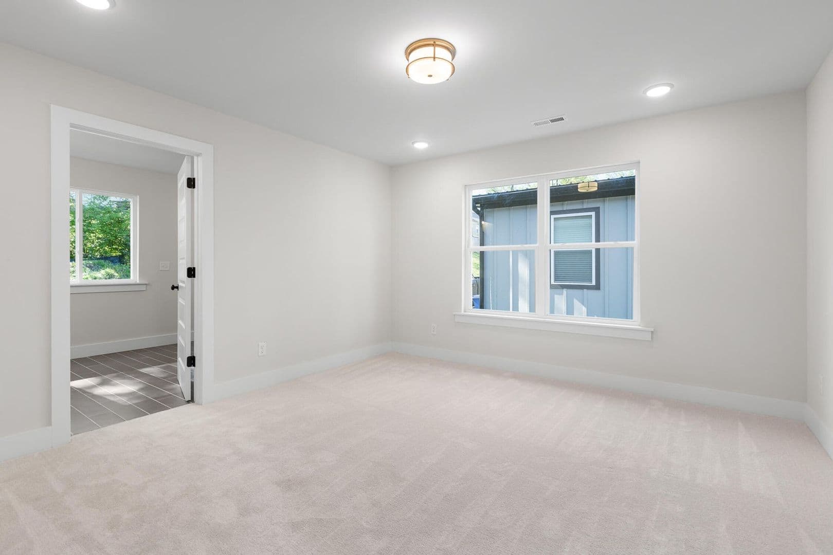 Chattanooga House: 638 Ladd Ave