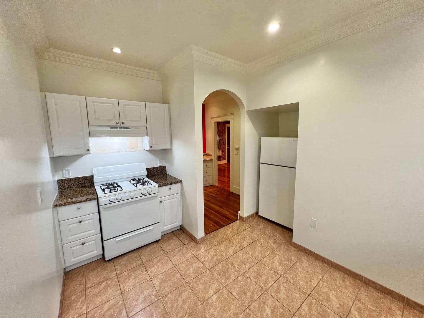 Long Beach Condo: 800 Pacific Ave