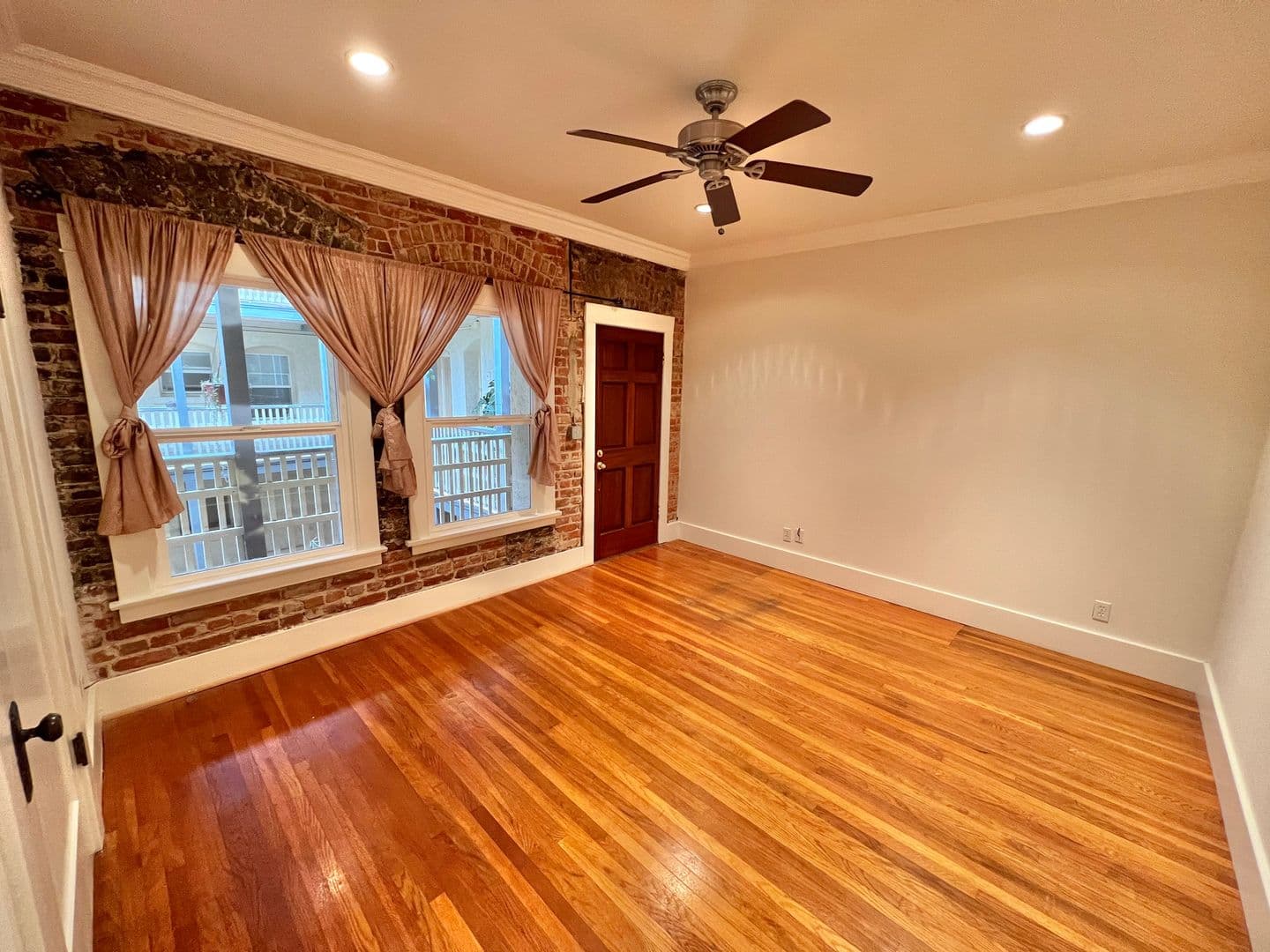 Long Beach Condo: 800 Pacific Ave