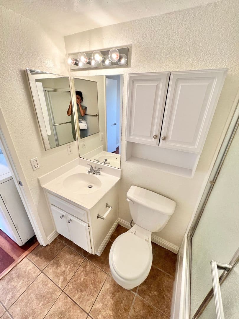 Long Beach Condo: 1919 E Beverly Way #201