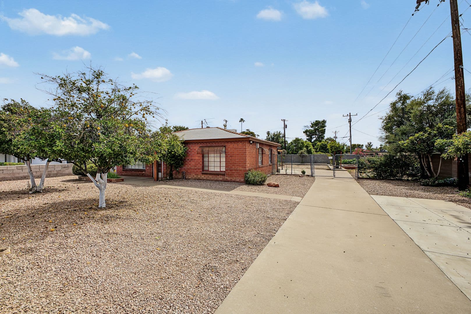Phoenix House: 1103 E Glendale Ave