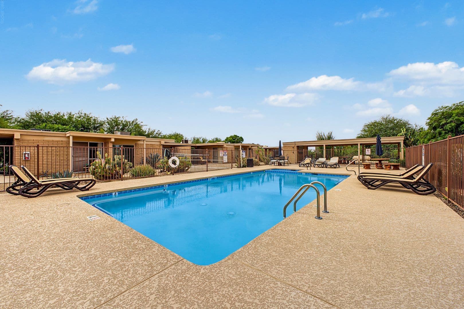 Scottsdale House: 27250 N. 64th St. #19
