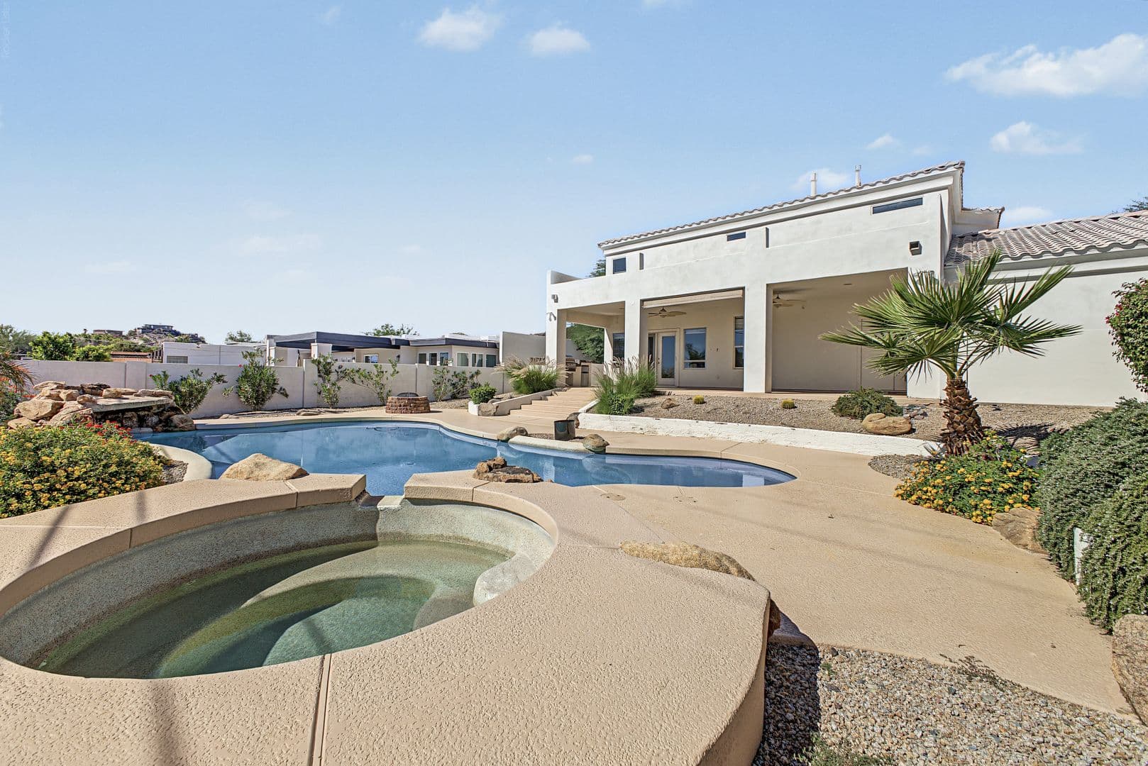 Phoenix House: 1549 E. Las Palmaritas Dr