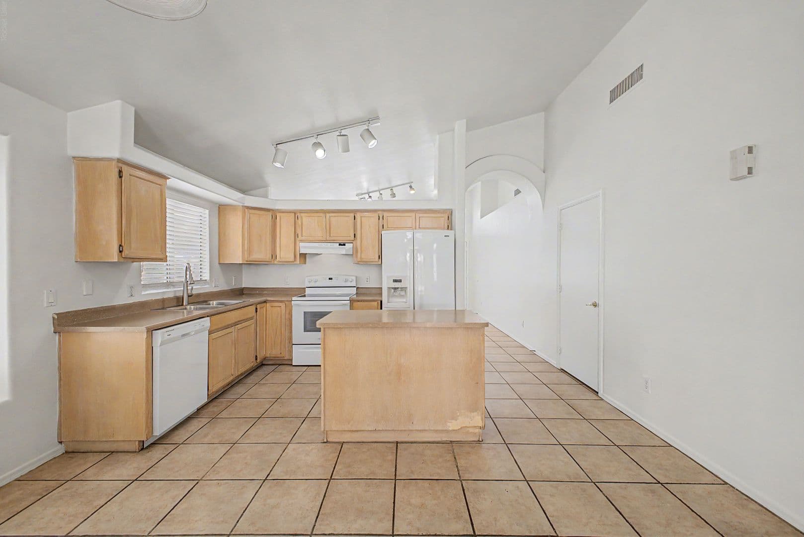 Peoria House: 8359 W. Bluefield Avenue